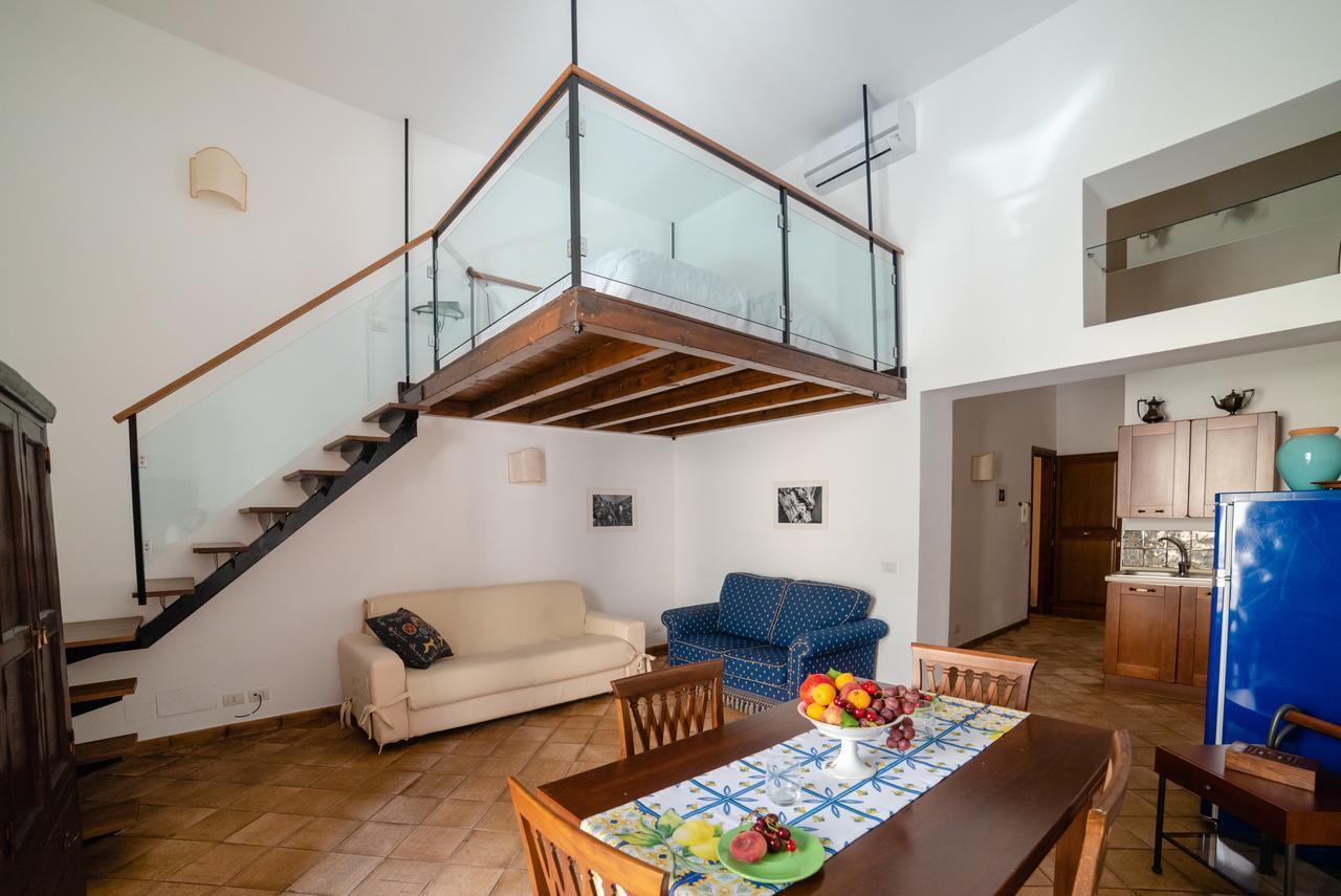 Vilagos Apartments & Loft Taormina Exterior foto