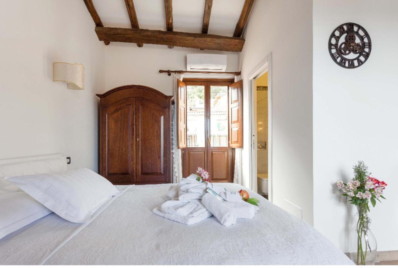 Vilagos Apartments & Loft Taormina Exterior foto